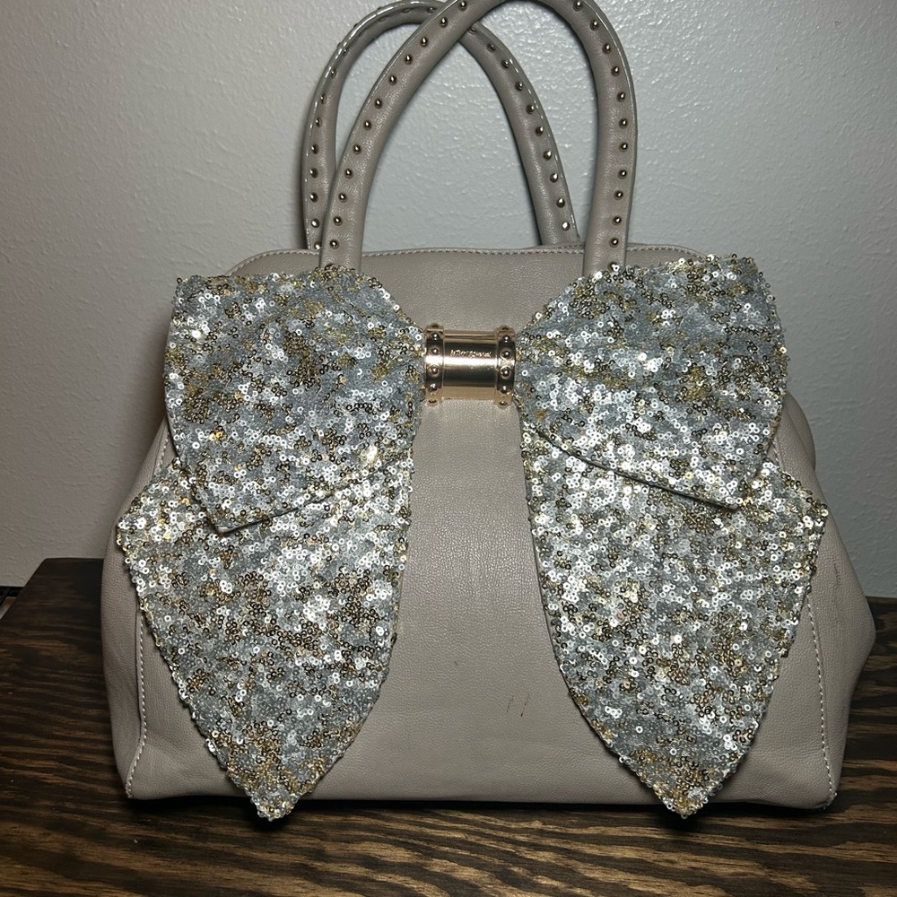 Betsey Johnson crossbody